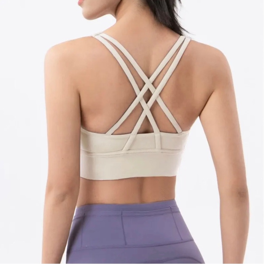 🌿 Ivory Yoga Bra